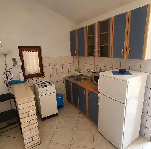 Daire Zdenka Rogoznica (Sibenik-Knin)